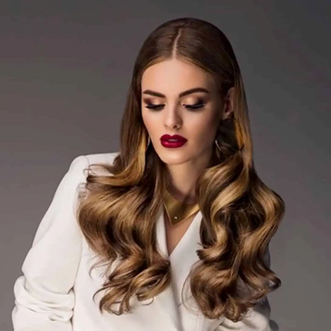 femme prête pour la fin d'année